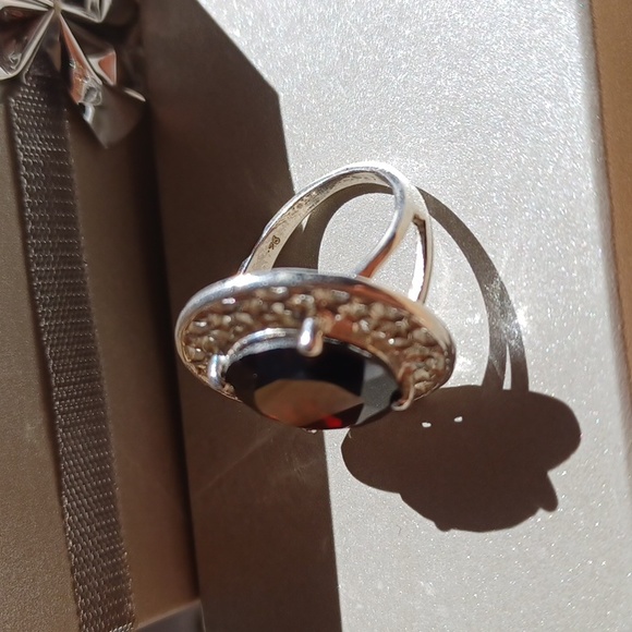 NEW Vintage Sterling Silver Garnet ring - Picture 6 of 11